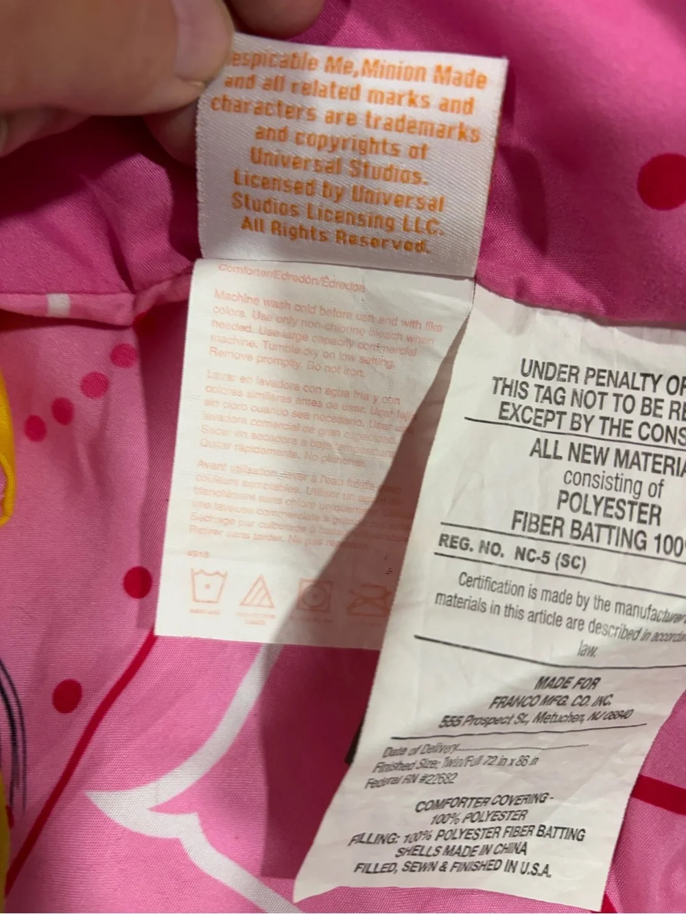Despicable ME Minions Pink Twin/Full 72 x 86” Bed Comforter RARE EUC - Picture 4 of 8